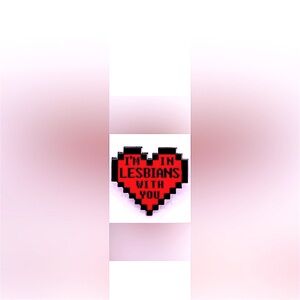 LGBT+ Lesbian Subtle Pride Enamel Heart-Shaped & words: I’m in lesbians with you
